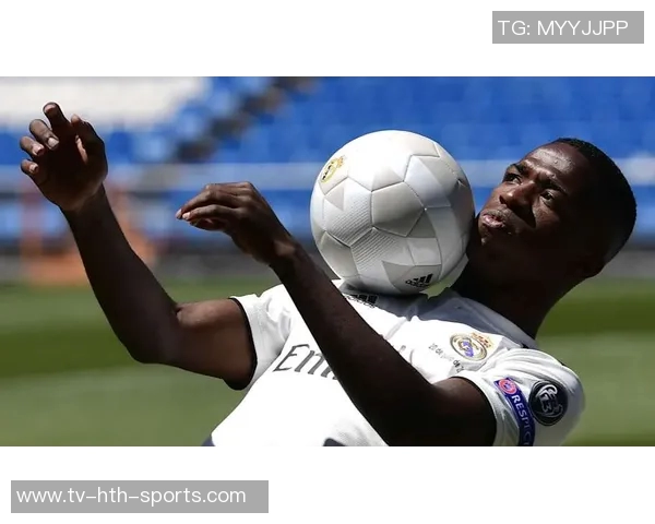 维尼修斯新恋情曝光引发争议女友直言只是玩玩而已